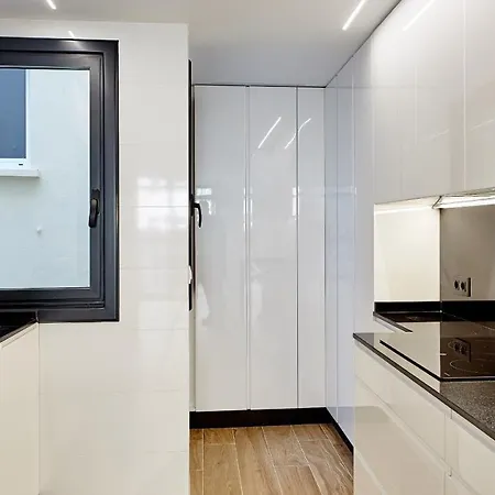 Cies Luxury Suitel Lily Rodsen - Your Apartmanhotel 4*