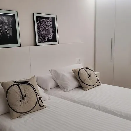 Cies Luxury Suitel Lily Rodsen - Your Apartmanhotel Vigo