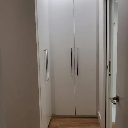 Cies Luxury Suitel Lily Rodsen - Your