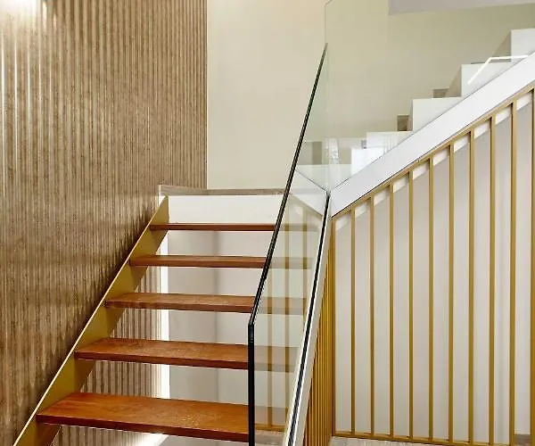 Aparthotel Cíes Luxury Suitel Lily Rodsen - Your